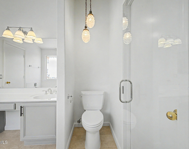 4626 E Charleston Avenue - Photo Thumbnail 16