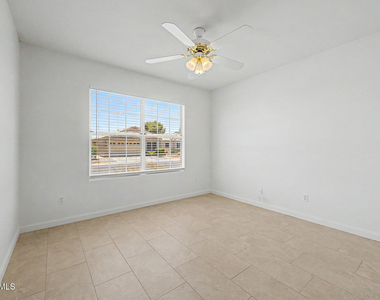 4626 E Charleston Avenue - Photo Thumbnail 23