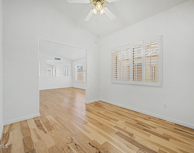 4626 E Charleston Avenue - Photo Thumbnail 22