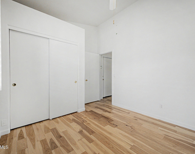 4626 E Charleston Avenue - Photo Thumbnail 21