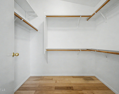 4626 E Charleston Avenue - Photo Thumbnail 20