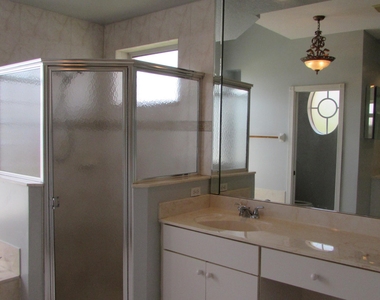 2126 Sw Gailwood Street - Photo Thumbnail 7