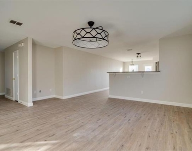 128 Ringneck Drive - Photo Thumbnail 2