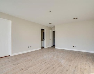 128 Ringneck Drive - Photo Thumbnail 9