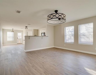 128 Ringneck Drive - Photo Thumbnail 3