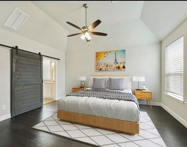 9920 Bitterroot Drive - Photo Thumbnail 10