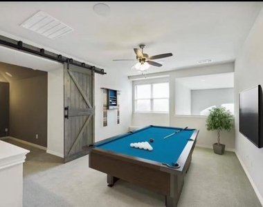 9920 Bitterroot Drive - Photo Thumbnail 18