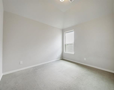 9920 Bitterroot Drive - Photo Thumbnail 22