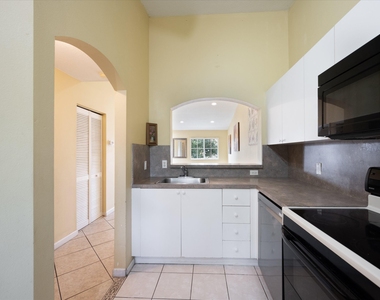 3504 Briar Bay Boulevard - Photo Thumbnail 7