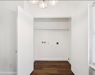 1446 Sax Leigh Drive - Photo Thumbnail 7