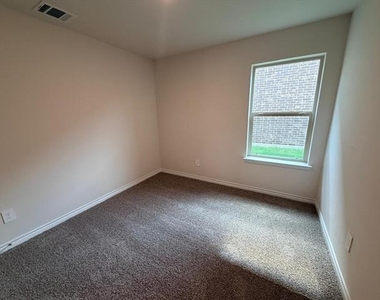 1313 Hopes Lake Drive - Photo Thumbnail 4