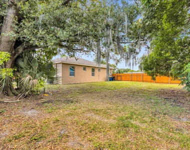 306 N 18th Court - Photo Thumbnail 12