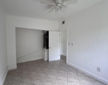 4310 Ne 13th Avenue - Photo Thumbnail 8