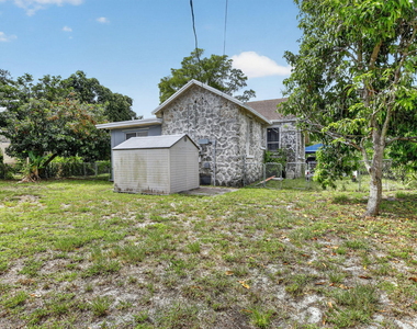 2465 Taylor Street - Photo Thumbnail 35