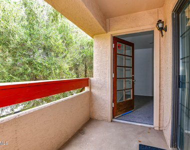 3131 W Cochise Drive - Photo Thumbnail 18