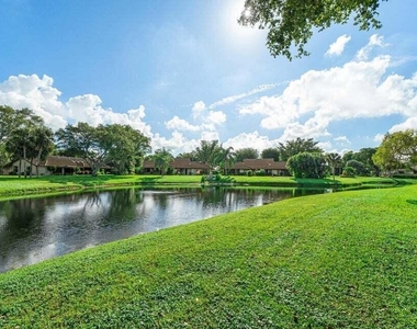 10092 Cedar Point Boulevard - Photo Thumbnail 42