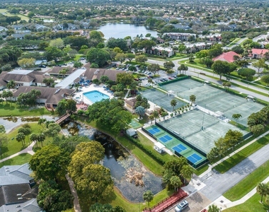 10092 Cedar Point Boulevard - Photo Thumbnail 96