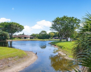 10092 Cedar Point Boulevard - Photo Thumbnail 82