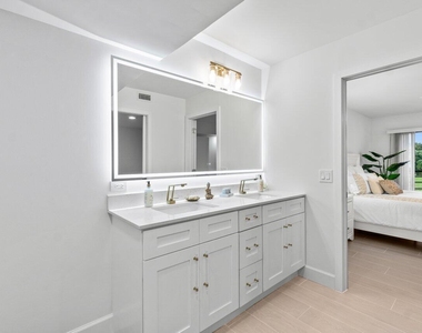 10092 Cedar Point Boulevard - Photo Thumbnail 26