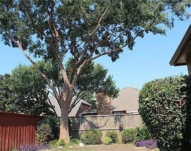 630 Waterview Drive - Photo Thumbnail 1