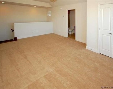 8714 Isaac Street - Photo Thumbnail 19