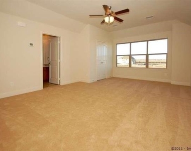 8714 Isaac Street - Photo Thumbnail 18