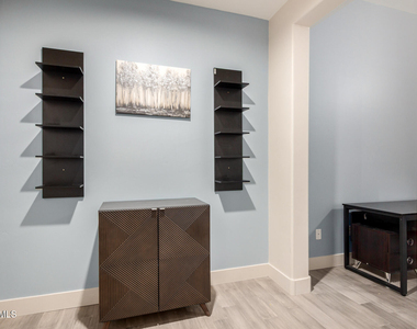 945 E Playa Del Norte Drive - Photo Thumbnail 21