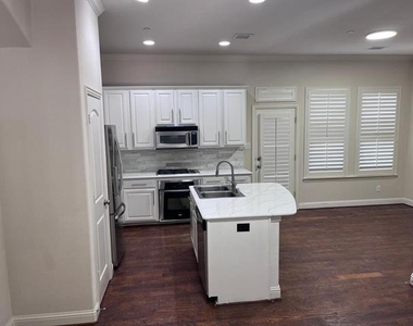 5717 Pantheon Court - Photo Thumbnail 1