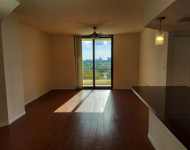 110 N Federal Highway - Photo Thumbnail 4