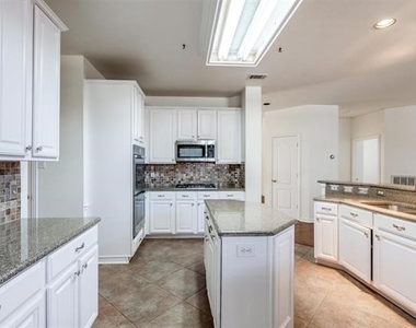 8924 High Meadows Drive - Photo Thumbnail 18