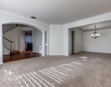 8924 High Meadows Drive - Photo Thumbnail 13