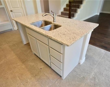 4010 Magnolia Ridge Drive - Photo Thumbnail 14