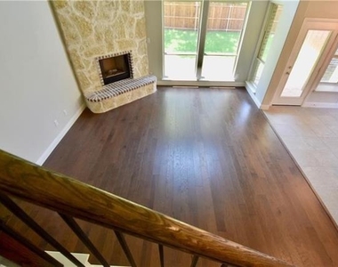 4010 Magnolia Ridge Drive - Photo Thumbnail 6