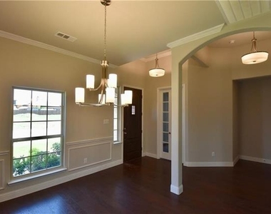 4010 Magnolia Ridge Drive - Photo Thumbnail 2