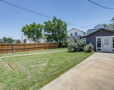 3221 Mccart Avenue - Photo Thumbnail 18