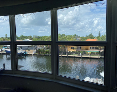 3031 Ne 51st Street - Photo Thumbnail 6