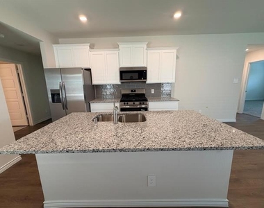 1307 Crookpost Drive - Photo Thumbnail 13