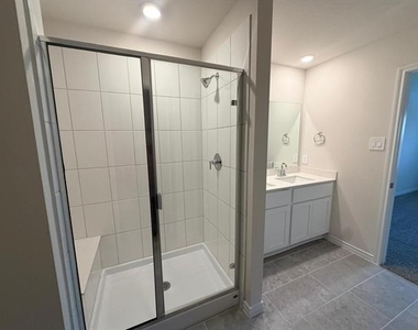 1307 Crookpost Drive - Photo Thumbnail 7