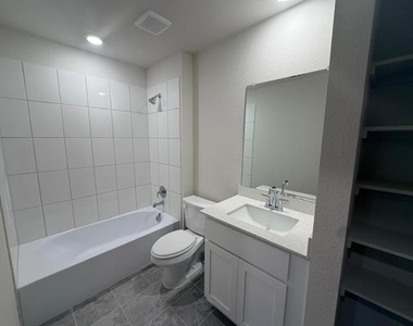1307 Crookpost Drive - Photo Thumbnail 8