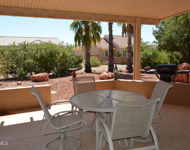 15621 W Heritage Drive - Photo Thumbnail 14
