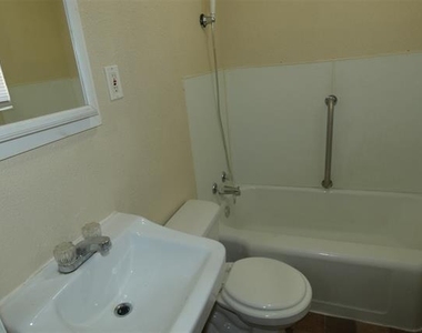 1360 Mulberry Street - Photo Thumbnail 4