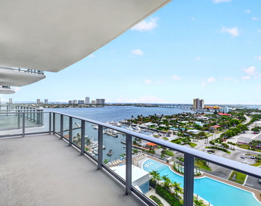 220 Lake Shore Drive - Photo Thumbnail 36