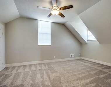 901 W Morton Street - Photo Thumbnail 16