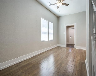 901 W Morton Street - Photo Thumbnail 13