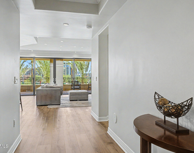 7175 E Camelback Road - Photo Thumbnail 35