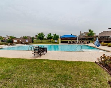 1140 Victory Bells Drive - Photo Thumbnail 31