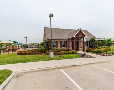 1140 Victory Bells Drive - Photo Thumbnail 26