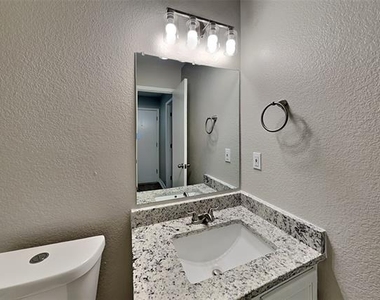 8657 Hawkview Drive - Photo Thumbnail 13