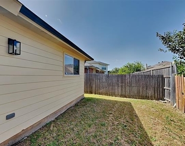 8657 Hawkview Drive - Photo Thumbnail 15