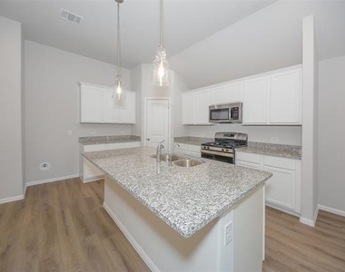 13156 Zion Drive - Photo Thumbnail 17